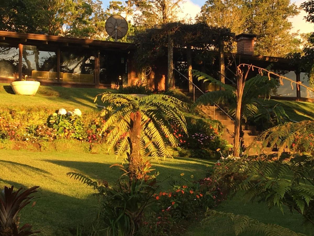 Villa Calas Vara Blanca  エクステリア 写真